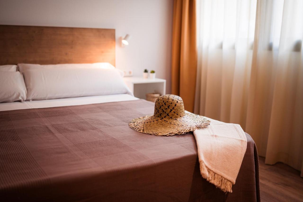 Lindala Hotel Valencia Buitenkant foto