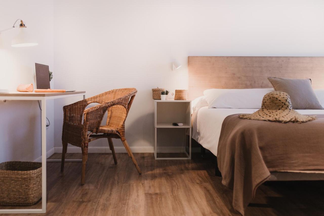 Lindala Hotel Valencia Buitenkant foto